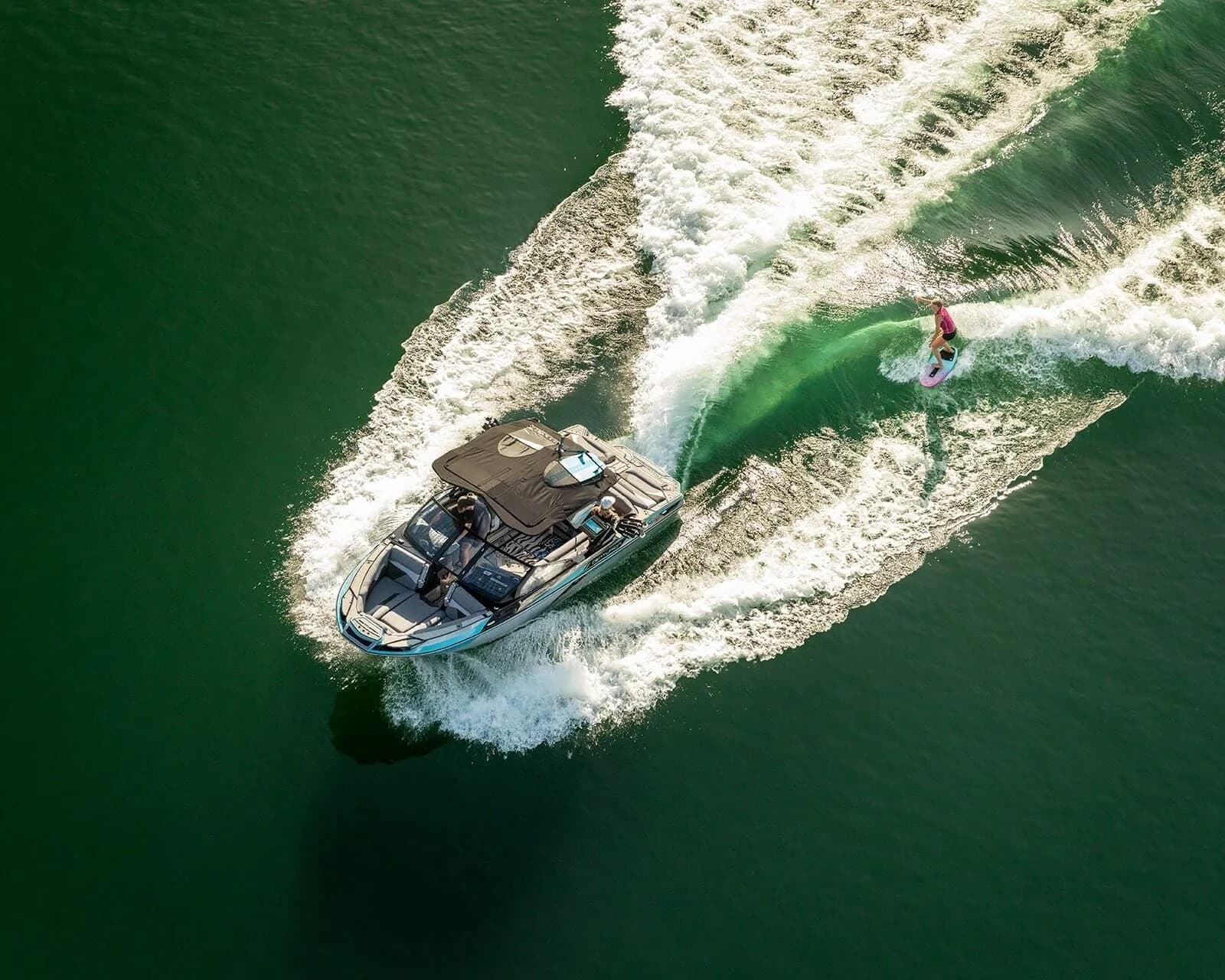Lake Wakatipu scenic view
